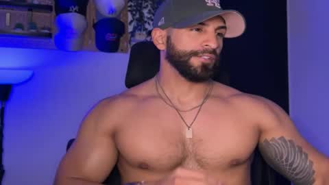 Snapshot of samdornan chatting on May 10, 2026, 2:39 am Sam Dornan online show from May 10, 2026, 2:39 am