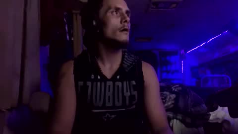 sameeed99 online show from November 19, 2025, 4:01 am