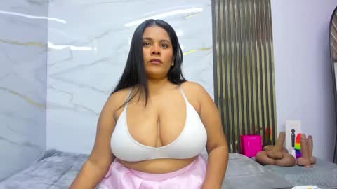 Snapshot of samevanshot chatting on April 29, 2026, 8:48 pm samevanshot online show from April 29, 2026, 8:48 pm