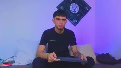 samevansx online show from September 11, 2025, 2:39 pm