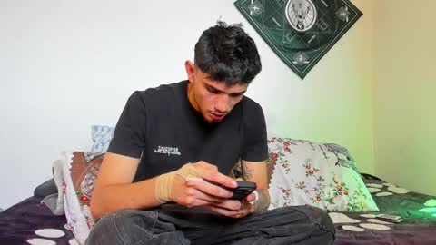 Snapshot of samevansx chatting on February 4, 2026, 4:57 pm samevansx online show from February 4, 2026, 4:57 pm