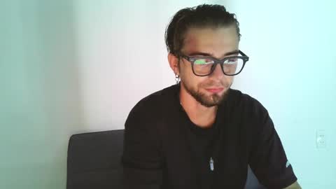 Snapshot of samgorgeous chatting on May 1, 2026, 2:38 am Fansly - Top4fans online show from May 1, 2026, 2:38 am