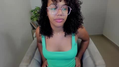 Samie Mury  online show from December 15, 2025, 3:22 am