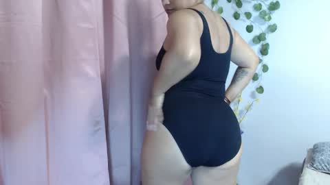 SAMIRA online show from November 17, 2025, 9:20 pm