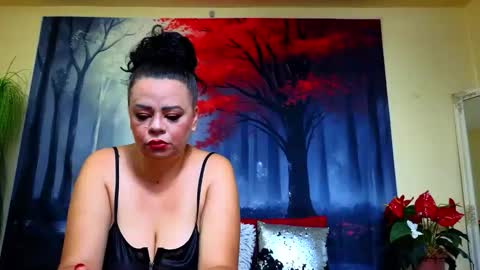     online show from September 12, 2025, 7:58 pm