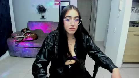 Snapshot of samismith77 chatting on June 24, 2026, 11:59 pm SARA online show from June 24, 2026, 11:59 pm