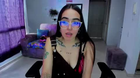 Snapshot of samismith77 chatting on July 5, 2026, 8:49 pm SARA online show from July 5, 2026, 8:49 pm