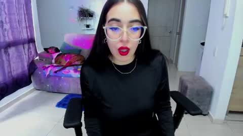 Snapshot of samismith77 chatting on July 29, 2026, 9:46 pm SARA online show from July 29, 2026, 9:46 pm