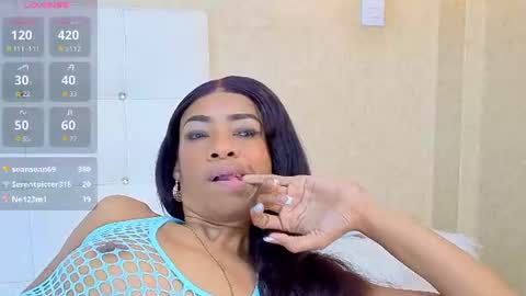 Snapshot of sammantha_hot chatting on July 2, 2026, 3:23 am Samantha online show from July 2, 2026, 3:23 am