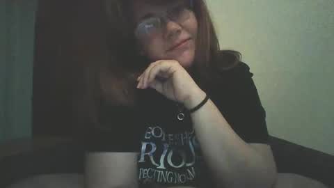 Snapshot of sammy_lyn chatting on December 3, 2025, 5:55 pm Sam online show from December 3, 2025, 5:55 pm