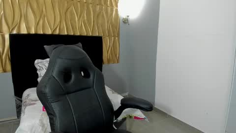 Sammy  online show from April 5, 2026, 4:20 am