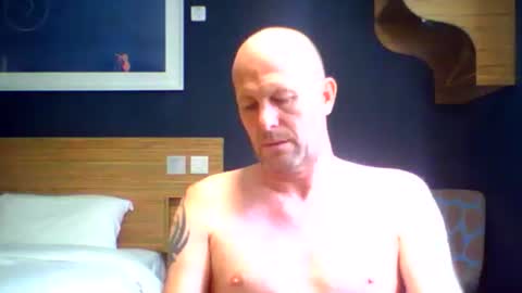 sammyb1821 online show from September 29, 2025, 11:37 am