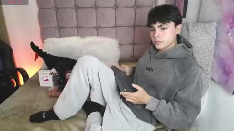 Snapshot of samu_foxxx chatting on June 30, 2026, 8:21 pm SAMU online show from June 30, 2026, 8:21 pm