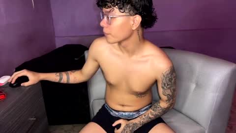 Snapshot of samuel_mora chatting on April 8, 2026, 10:32 pm samuel_mora online show from April 8, 2026, 10:32 pm