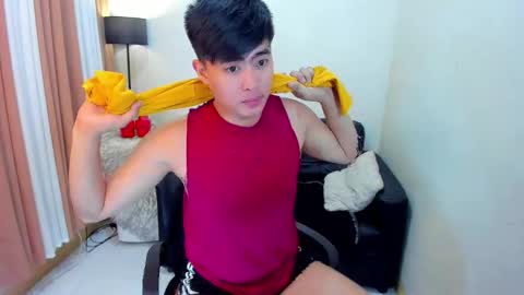 Snapshot of samuelangelo chatting on February 6, 2025, 2:55 am Sam online show from February 6, 2025, 2:55 am