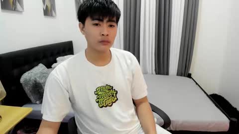 Snapshot of samuelangelo chatting on October 3, 2025, 7:55 pm Sam online show from October 3, 2025, 7:55 pm