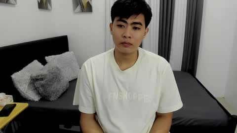 Sam online show from November 12, 2025, 2:28 pm