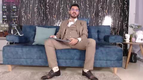  Samuel Coopper  online show from November 9, 2025, 1:20 pm