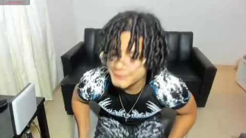 Snapshot of samxx_muscle chatting on June 27, 2026, 12:44 pm samxx_muscle online show from June 27, 2026, 12:44 pm