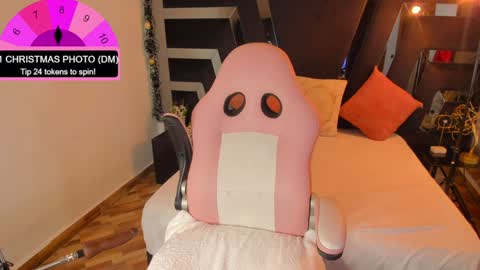 Snapshot of samy_ross_ chatting on December 14, 2024, 3:07 am Find me at when im offline here. online show from December 14, 2024, 3:07 am