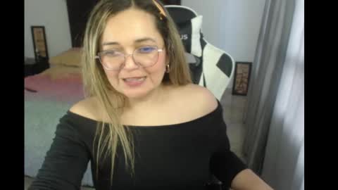 samy_vsn online show from March 3, 2025, 10:52 pm