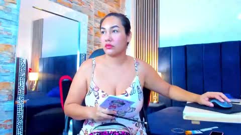 SamyEvanns online show from April 14, 2026, 2:06 am