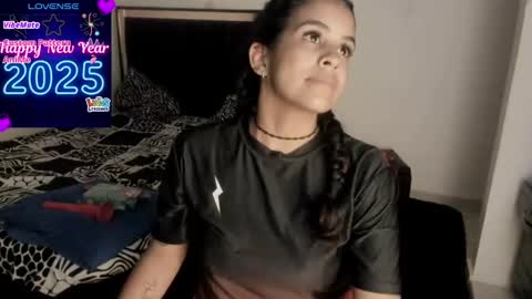 SamyHolbrook online show from January 3, 2025, 11:01 pm