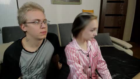 Snapshot of samyscott chatting on November 22, 2025, 10:25 am SamyScott online show from November 22, 2025, 10:25 am