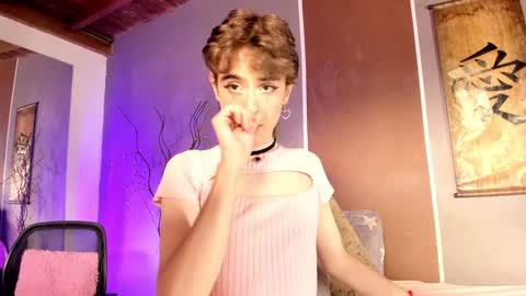    online show from December 13, 2024, 1:55 pm