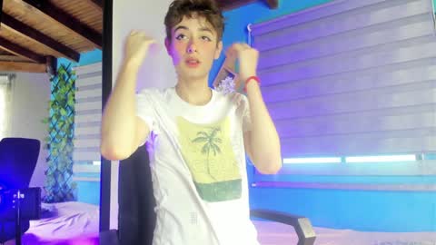    online show from January 11, 2025, 1:22 pm