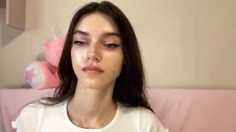 Shiny online show from June 23, 2026, 3:54 pm