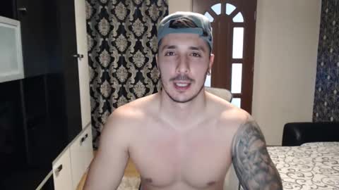 Snapshot of sanchezerik4 chatting on December 19, 2024, 7:51 am Sanchez Erik online show from December 19, 2024, 7:51 am