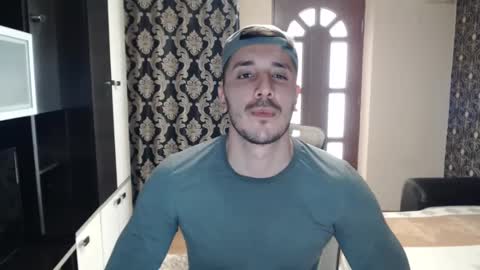 Snapshot of sanchezerik4 chatting on January 13, 2025, 12:35 pm Sanchez Erik online show from January 13, 2025, 12:35 pm