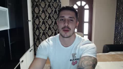 Snapshot of sanchezerik4 chatting on January 24, 2025, 11:04 am Sanchez Erik online show from January 24, 2025, 11:04 am