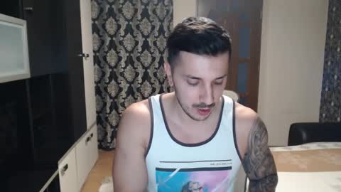 Snapshot of sanchezerik4 chatting on February 9, 2025, 3:45 pm Sanchez Erik online show from February 9, 2025, 3:45 pm