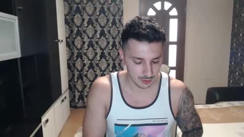 Snapshot of sanchezerik4 chatting on February 13, 2025, 1:26 pm Sanchez Erik online show from February 13, 2025, 1:26 pm