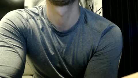 Snapshot of sanchezerik4 chatting on June 29, 2026, 10:54 pm Sanchez Erik online show from June 29, 2026, 10:54 pm
