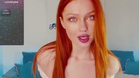 Snapshot of sanda_red chatting on December 23, 2024, 4:50 pm Sanda3 online show from December 23, 2024, 4:50 pm