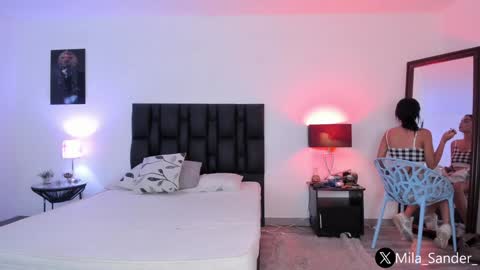 Snapshot of sander_mila chatting on December 23, 2024, 8:47 pm MilaSander online show from December 23, 2024, 8:47 pm