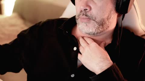 Sanders online show from February 1, 2025, 5:07 am