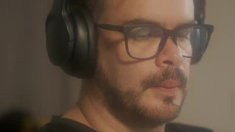 Sanders online show from March 31, 2026, 6:36 am