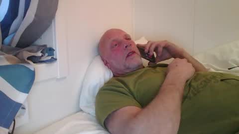 Snapshot of sandnesrune523 chatting on November 16, 2025, 1:17 pm sandnesrune523 online show from November 16, 2025, 1:17 pm