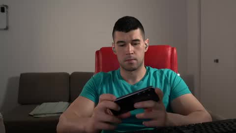 Sandow online show from May 15, 2026, 6:26 pm