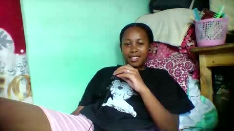 sandra1253099 online show from October 28, 2025, 7:27 pm