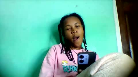 sandra1253099 online show from May 9, 2026, 7:30 pm