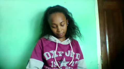 sandra1253099 online show from May 15, 2026, 5:53 pm