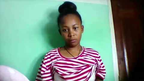 sandra1253099 online show from May 18, 2026, 5:02 am