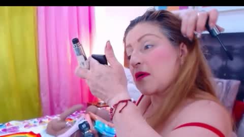 Snapshot of sandra_20_ chatting on November 8, 2025, 10:48 am SANDRA online show from November 8, 2025, 10:48 am