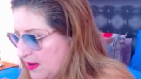 Snapshot of sandra_20_ chatting on November 15, 2025, 10:56 am SANDRA online show from November 15, 2025, 10:56 am