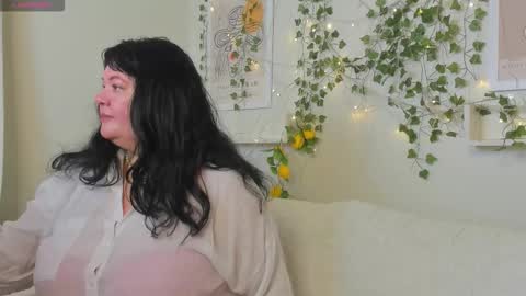 sandra__jackson online show from November 26, 2025, 2:45 am